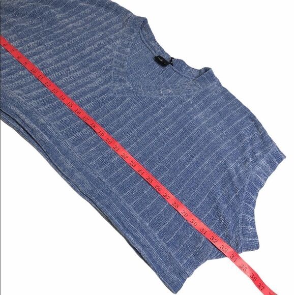 𝅺🆕 UO Out From Under Charlie Chenille Plush V neck - Picture 10 of 11